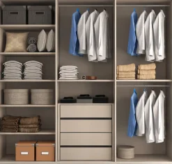 Collezione esclusiva Armadio di modello Riga in laminato opaco con sconto -51%- Armadi