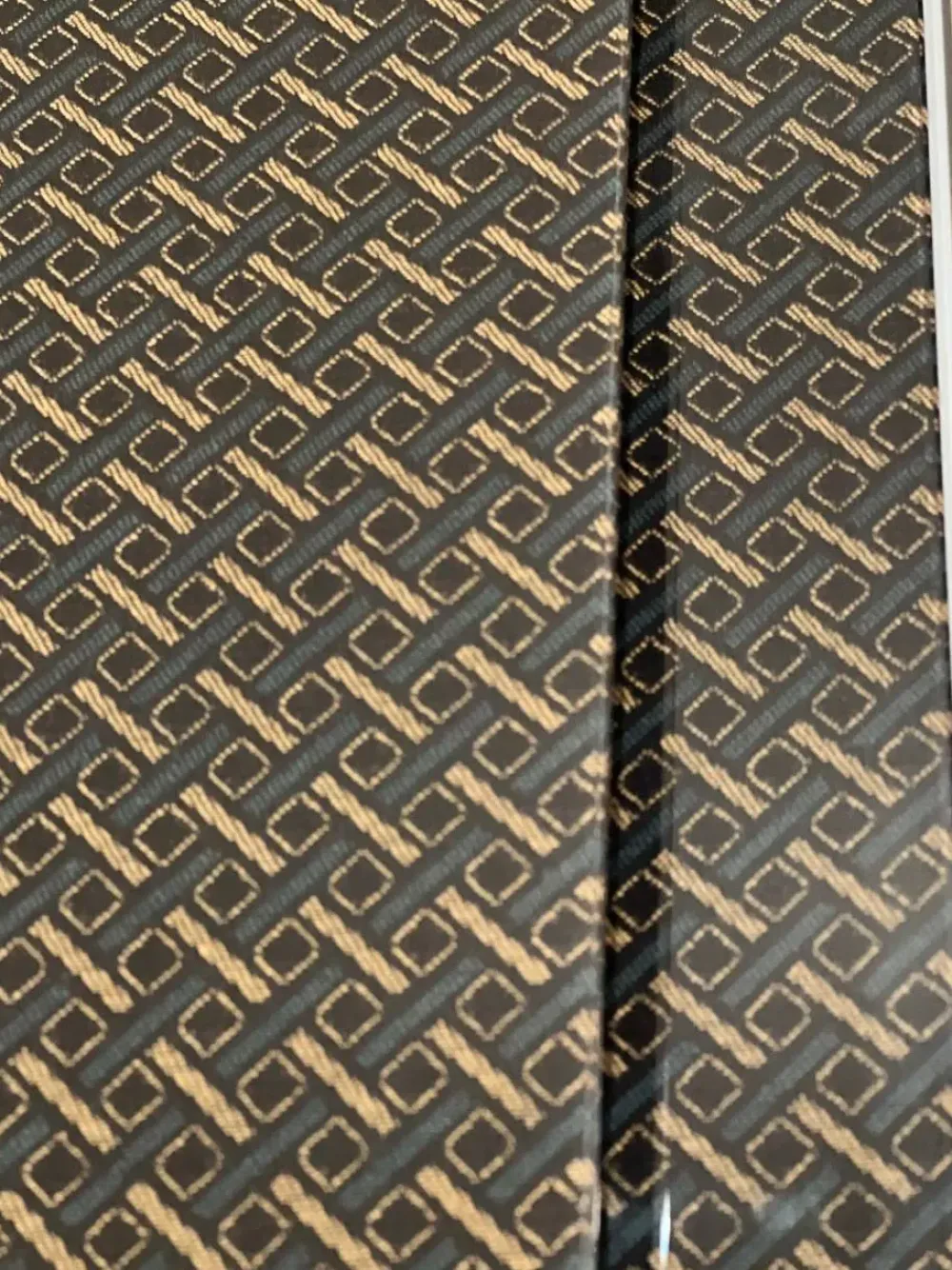 Armadio di modello Groove now in vetro con sconto -30% Armadi