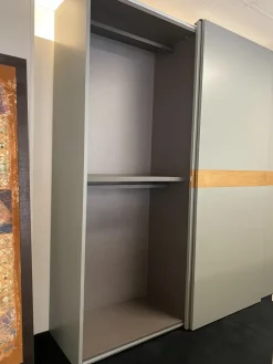 Armadio di modello Stage expo in laccato opaco con sconto -52%^Mobilgam Outlet