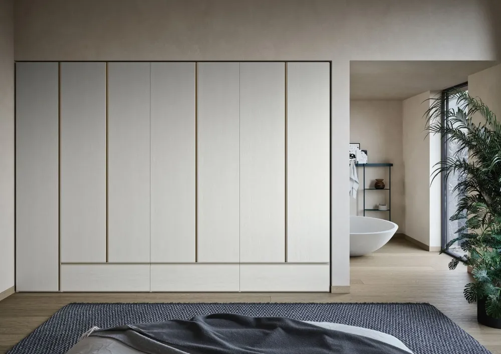 Armadio di modello Gola impiallacciato in legno con sconto -51%^NovaMobili Discount