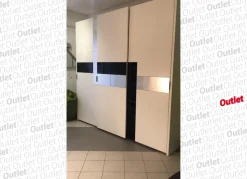 Pescarollo Armadio di modello Totem in laccato opaco con sconto -51%- Armadi