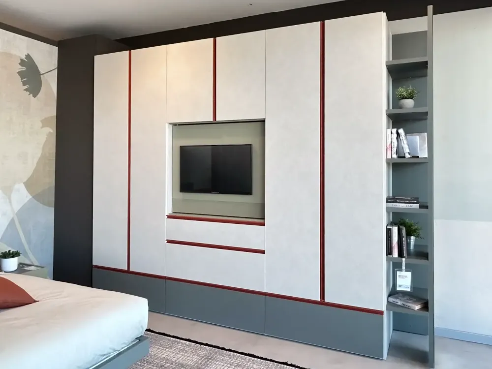 Outlet Armadio di modello Armadio con ante battenti in laminato materico con sconto -30% Armadi