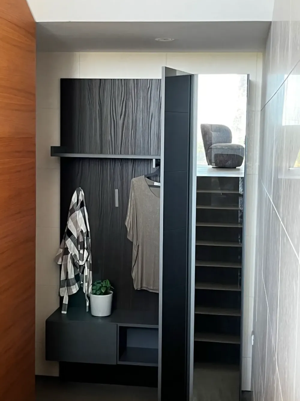 Armadio Entratina realizzato in laccato opaco di scontato -25%^Alf Da Fre