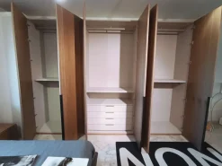 Armadio in legno Next a marchio scontato -43%^Lema Hot