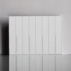 Collezione esclusiva Armadio Laik 8: esclusivo, 8 ante, prezzo Outlet! Acquistalo ora!- Armadi