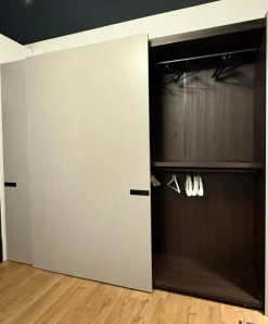 Pianca Armadio moderno Armadio scorrevole icona  con uno sconto imperdibile- Armadi