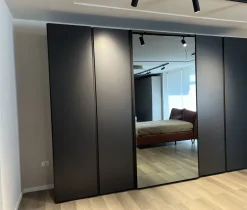 Clearance Armadio moderno Breccia con un ribasso imperdibile Armadi