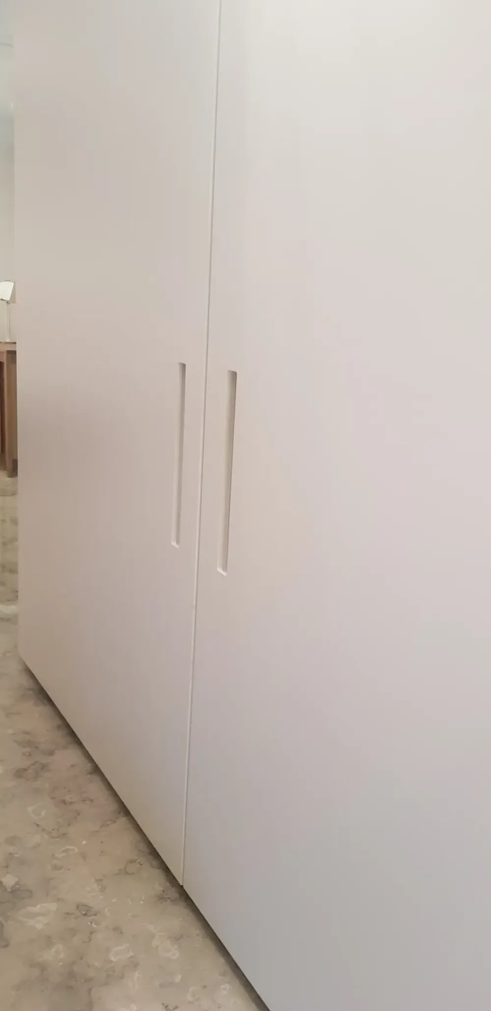 Clearance Armadio moderno Ellevi di a PREZZO OUTLET -46% Armadi