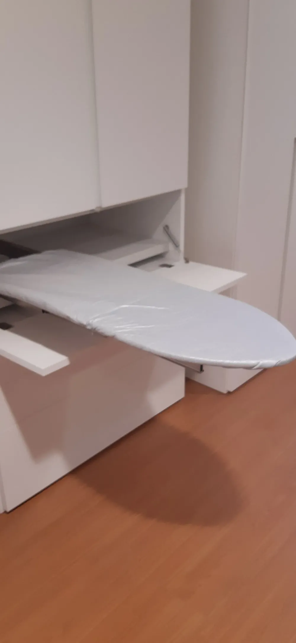 Alf Da Fre Armadio moderno La stireria con uno sconto imperdibile- Armadi