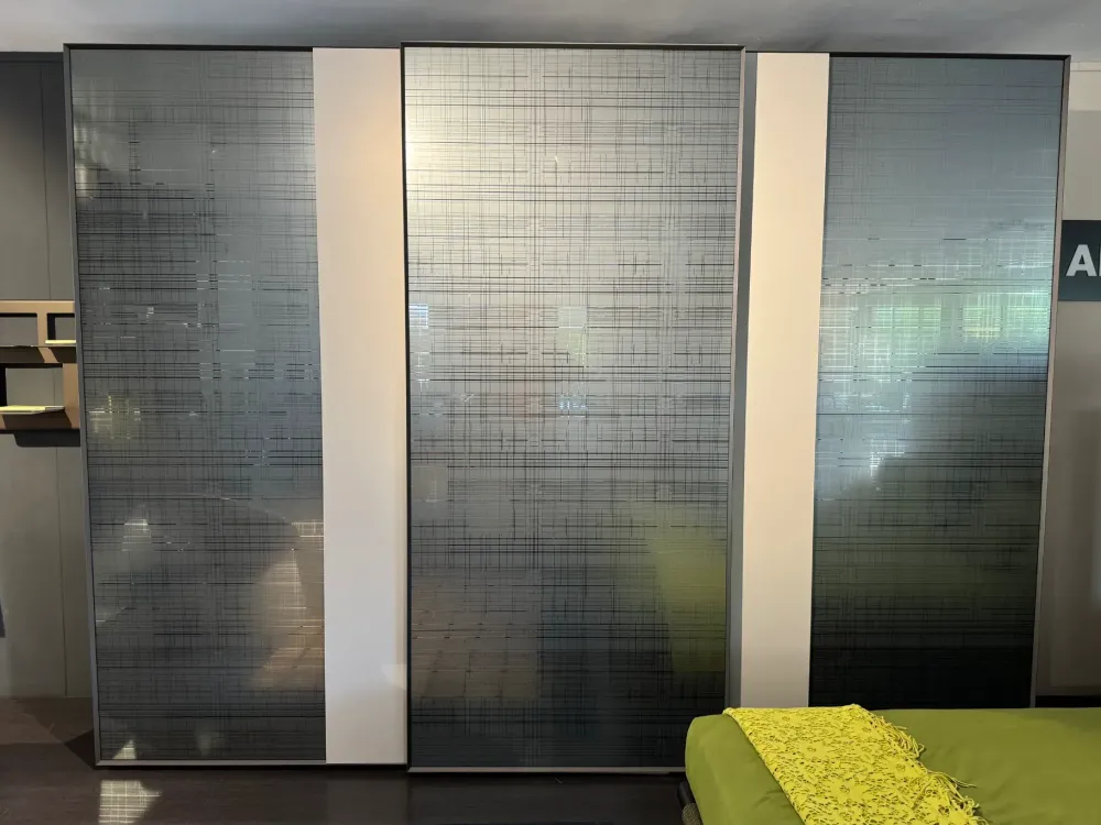 Clearance Armadio scontato 56% modello Frame di Armadi