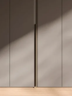 Sale Armadio scontato 40% modello Armadio battente con anta saponetta  di Armadi