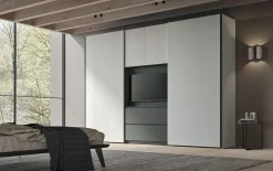 Best Armadio Scorrevole con vano tv di A PREZZO SCONTATO 25% Armadi