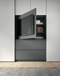Best Armadio Scorrevole con vano tv di A PREZZO SCONTATO 25% Armadi