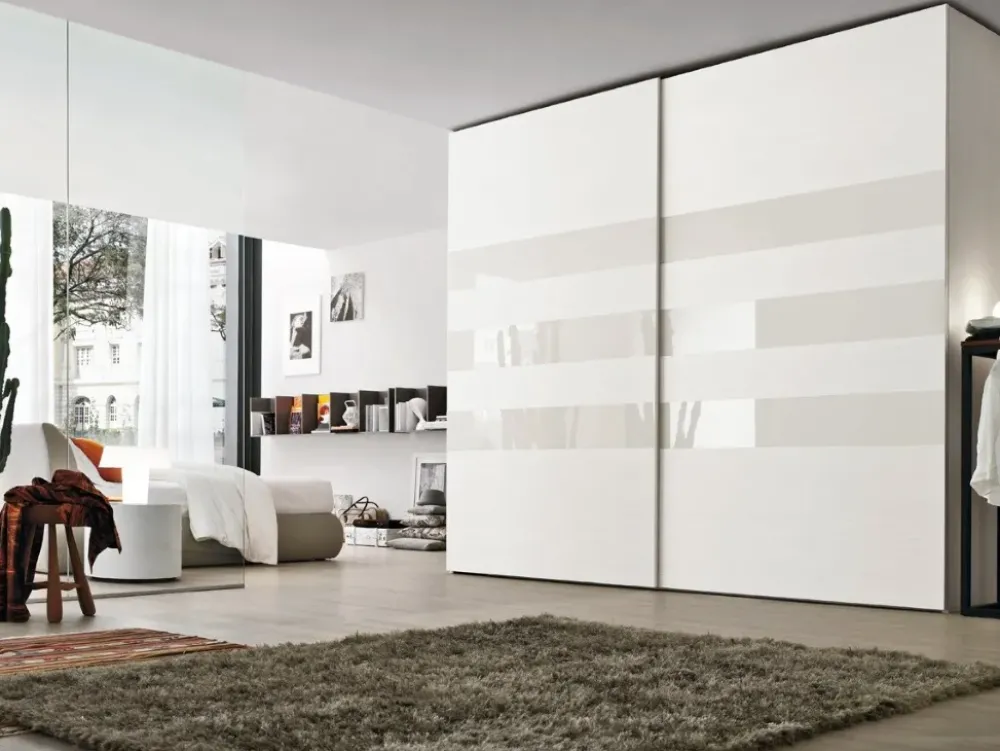 Online Armadio modello 560 A PREZZO SCONTATO Armadi