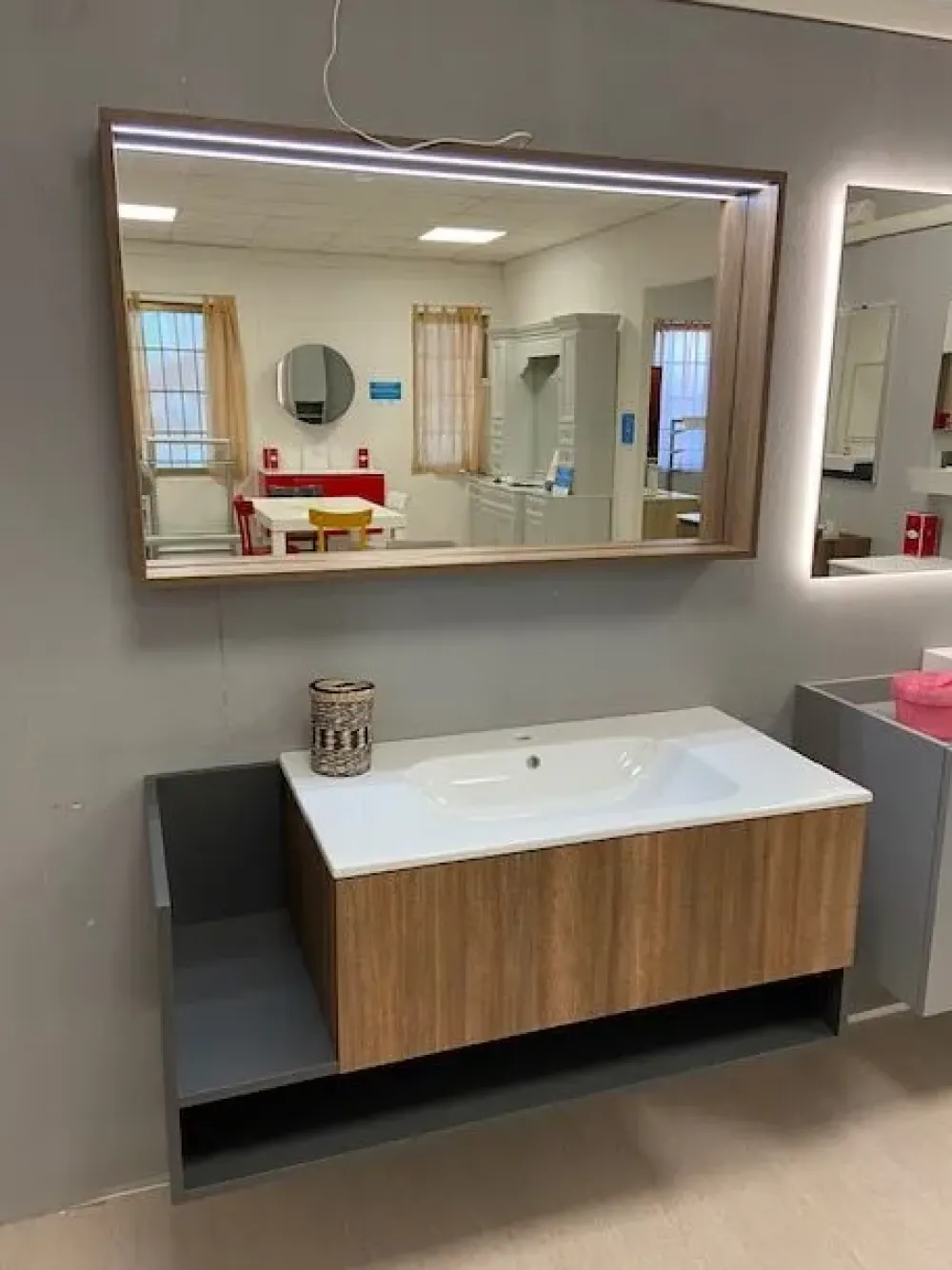 Cerasa Arredamento bagno: mobile Cartabianca a prezzo Outlet- Mobili Bagno Sospeso