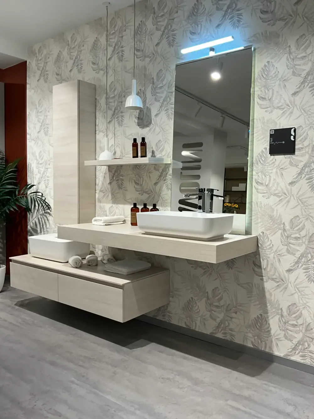 Scavolini Arredamento bagno: mobile Rivo a prezzi outlet- Mobili Bagno Sospeso