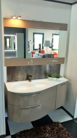 New Bagno sospeso in laccato lucido a prezzo OUTLET Mobili Bagno Sospeso