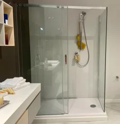 Box doccia Rivo scorrevole in offerta^Scavolini Bathrooms Best