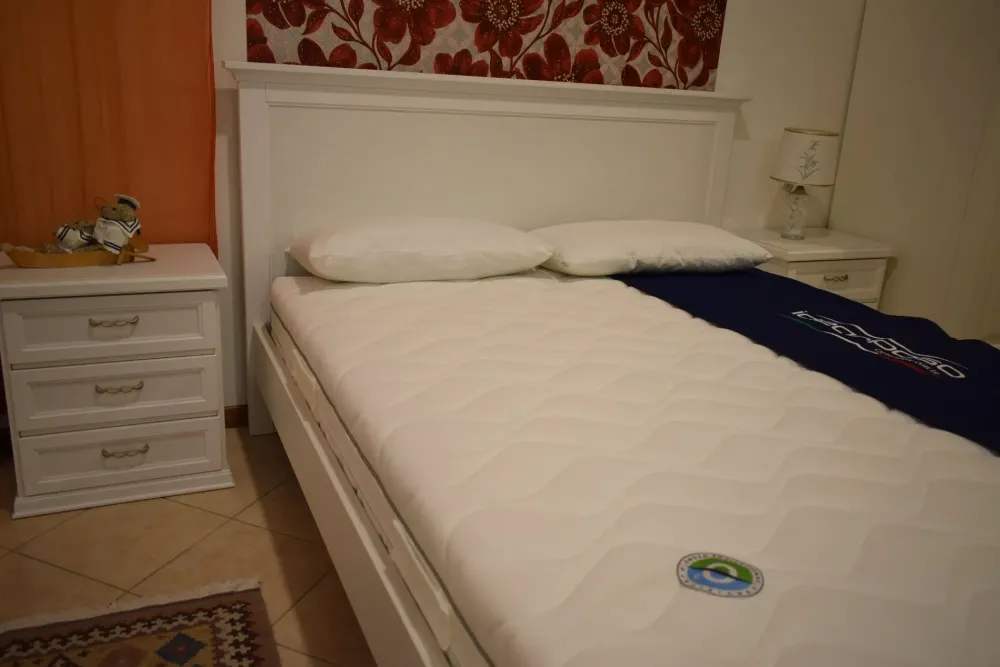 Villanova Camera da letto Camera in legno in Offerta Outlet- Camere Da Letto