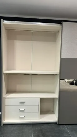 Outlet Camera da letto Continuo in laminato a prezzo ribassato Camere Da Letto