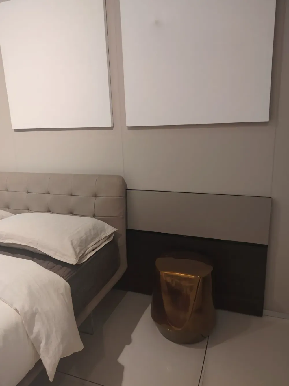Pianca Camera da letto Filo con boiserie in legno a prezzo scontato- Camere Da Letto