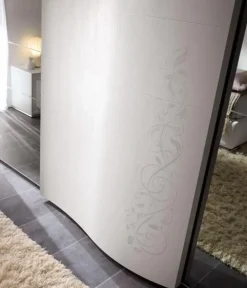 Camera da letto Glamour in laminato a prezzo scontato^Spar Discount