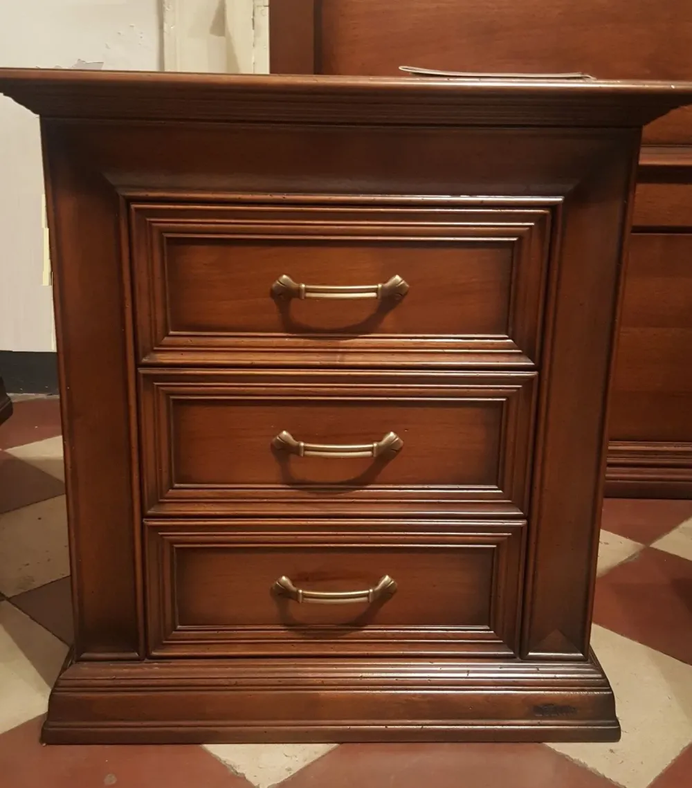 Camera da letto Aurea a prezzo ribassato in legno^Le Fablier New