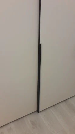 Camera da letto People in laccato opaco a prezzo Outlet. Un design moderno ed elegante per arredare la tua casa. Camere Da Letto