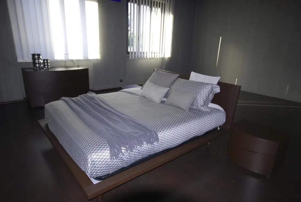 Mobilificio Vittoria Camera da letto Vittoria in legno a prezzo ribassato- Camere Da Letto