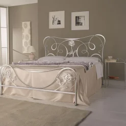 Camera  Regina in ferro battuto scontato del -30 %^Collezione esclusiva