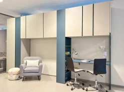 Cameretta Armadio a ponte con scrivania in laminato materico a prezzo scontato^Colombini Casa Outlet