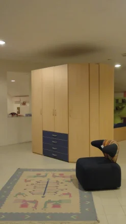 Discount Cameretta Blu con letto a terra a prezzo scontato Camerette