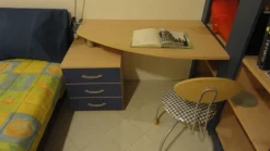 Discount Cameretta Blu con letto a terra a prezzo scontato Camerette