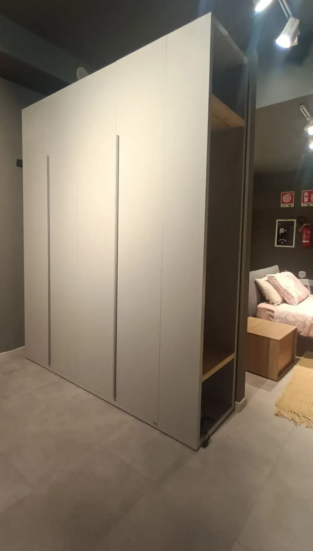 Doimo CityLine Cameretta Cameretta club con letto una piazza e mezza scontata- Camerette