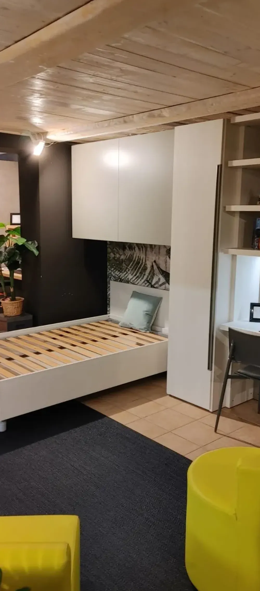 Cameretta in laminato materico Cameretta letto 1p 1/2 moretti compact Moretti compact scontata a PREZZI OUTLET^Moretti Compact Camerette Hot