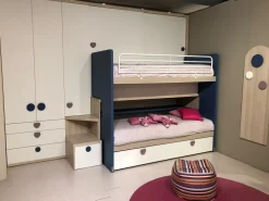 Cameretta Merlino con letto a soppalco scorrevole in Offerta Outlet^Doimo CityLine