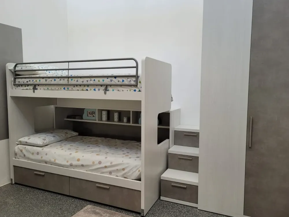 Doimo CityLine Cameretta Roy e kubo con letto a castello scorrevole a prezzo Outlet- Camerette