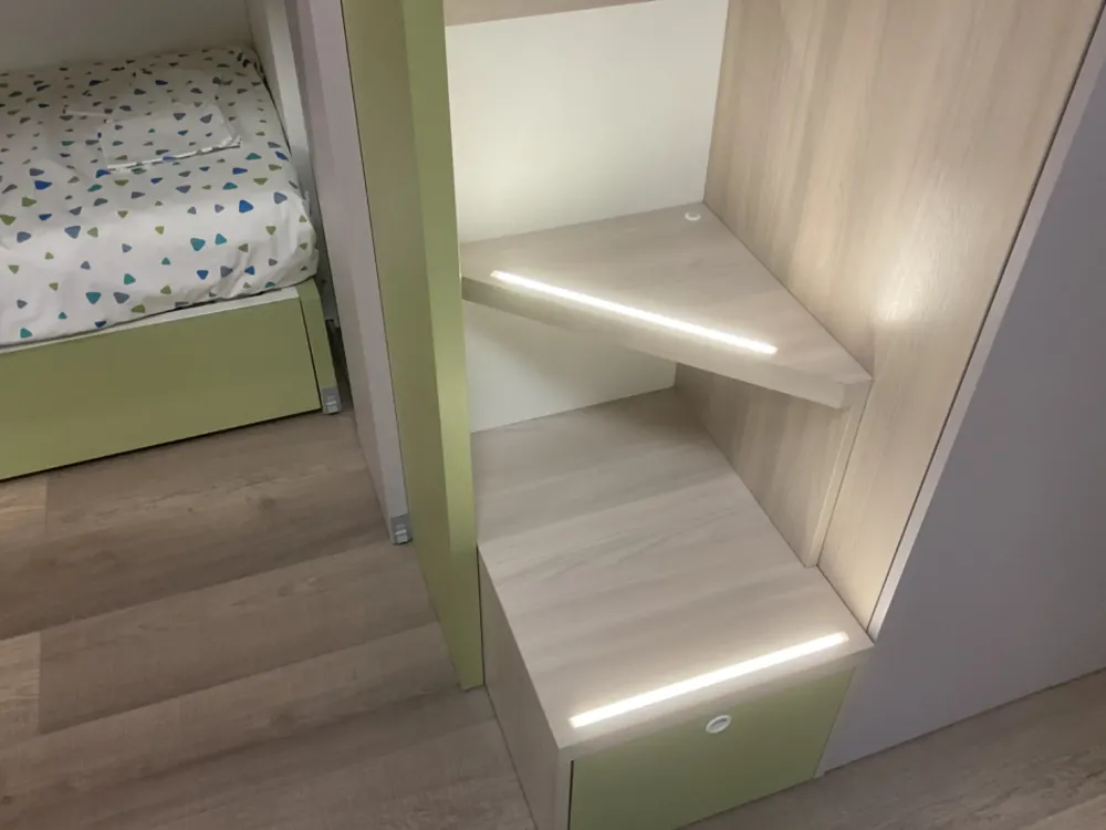 Cameretta Tana del lupo con letto a castello scontata^Doimo CityLine Discount