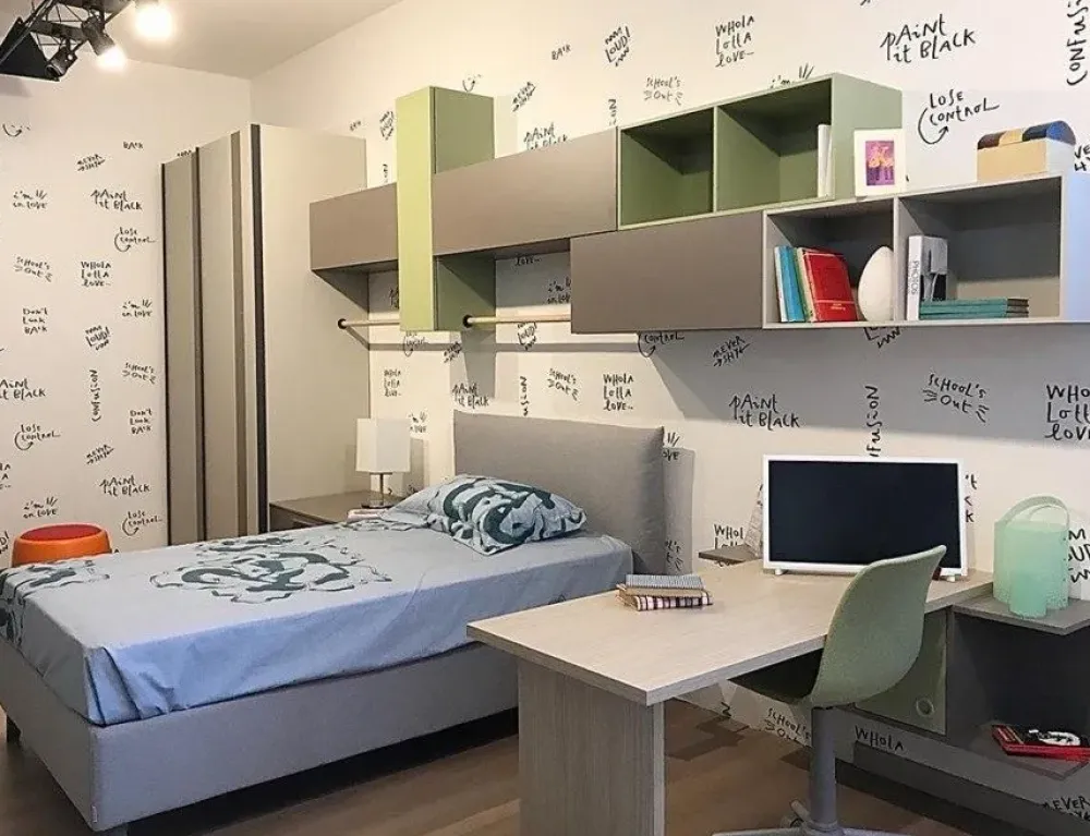 Sale Cameretta Teen e letto oggioni con letto a terra in offerta Camerette