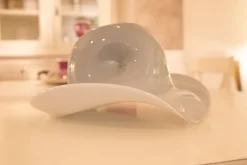 Artigianale Cappello in vetro di murano in stile design a prezzo ribassato- Oggettistica