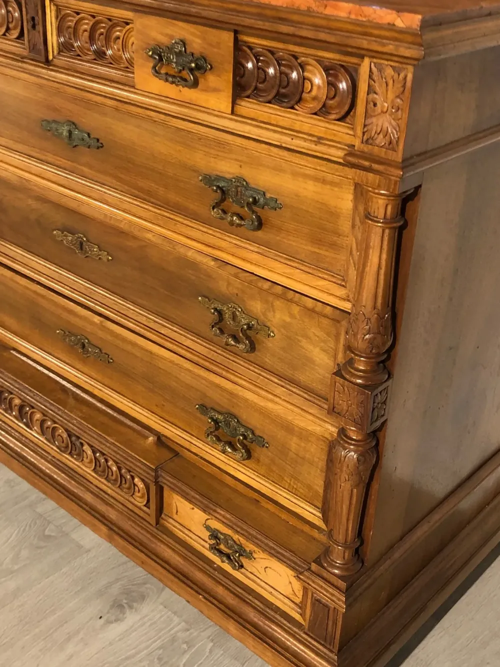 Cassettiera Antica , modello Ottocento, prezzo scontato! Cassettiere