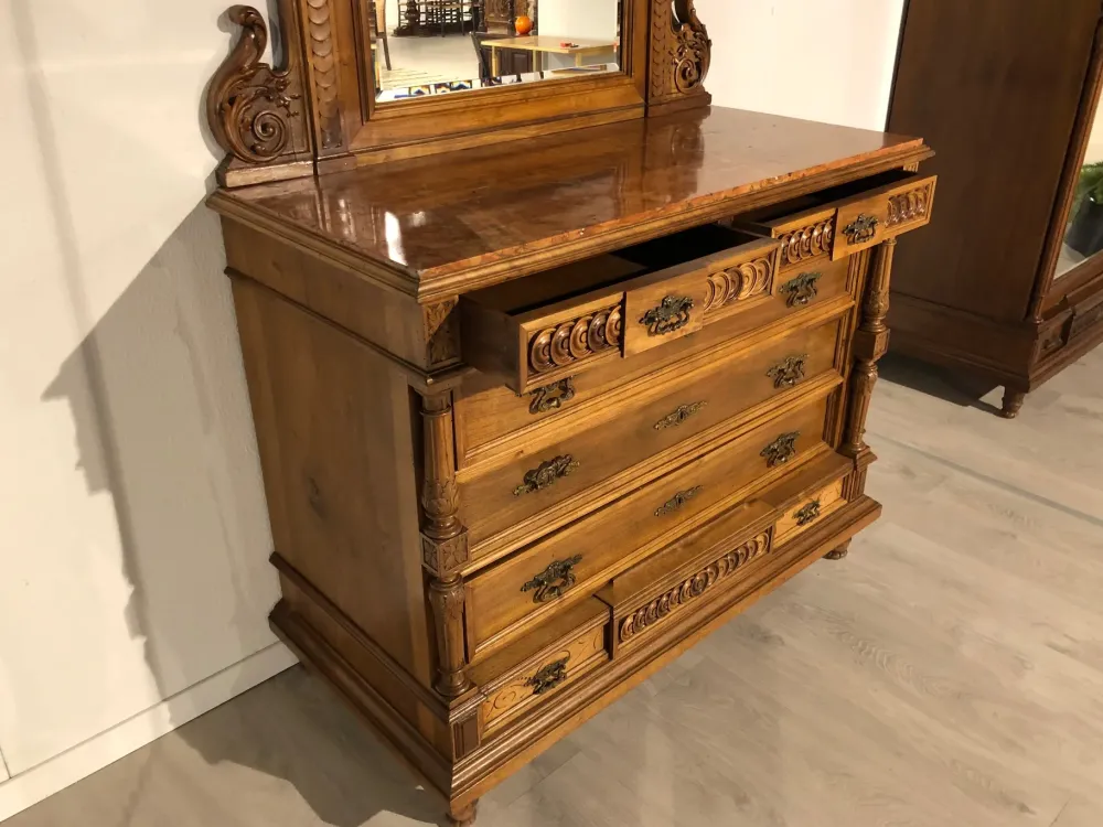 Cassettiera Antica , modello Ottocento, prezzo scontato! Cassettiere