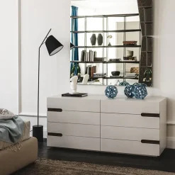 Cattelan Italia Cassettiera Ciro scontata per camera moderna.- Cassettiere