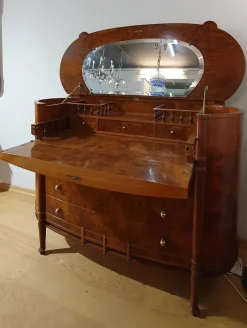 Artigianale Cassettiera Classica modello Ovale in radica con ribalta a marchio a prezzo scontato- Cassettiere