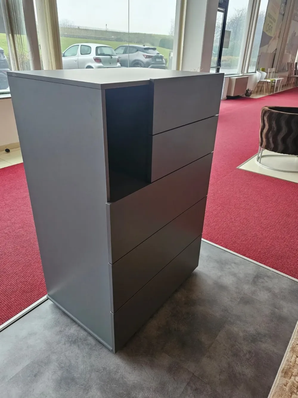 Clearance Cassettiera in Laccato opaco Theo a prezzo Outlet Cassettiere