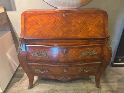 Collezione esclusiva Cassettiera in Legno Luigi xv in Offerta Outlet- Cassettiere