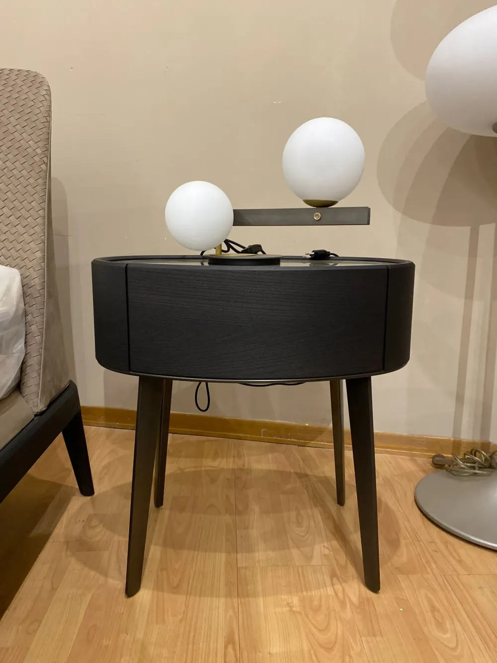 Poliform Cassettiera Kelly in Legno con forte sconto- Cassettiere