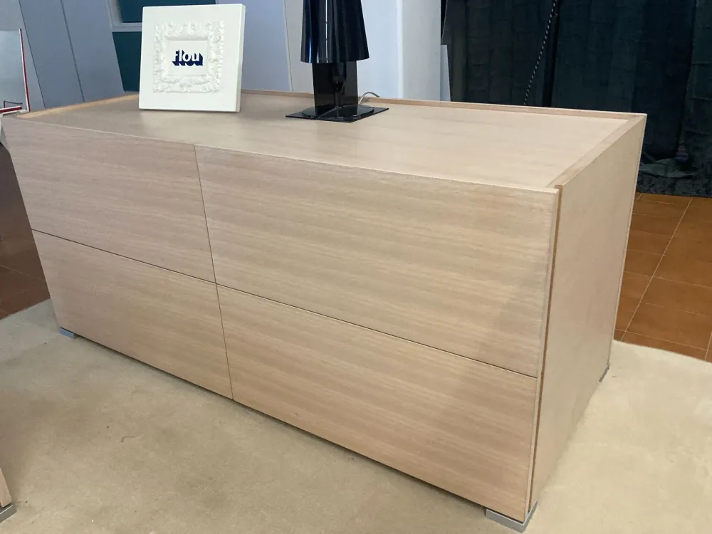 Cassettiera Lipari rovere in Legno con forte sconto^Flou Outlet