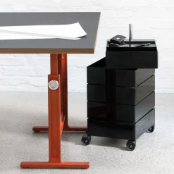 Cassettiera modello 360° in Laccato lucido in offerta^Magis Best