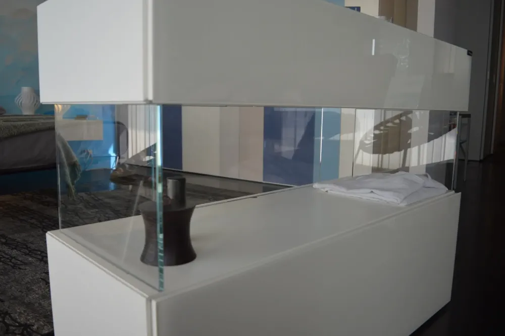 Cassettiera modello Air dresser in Legno scontata^Lago Online